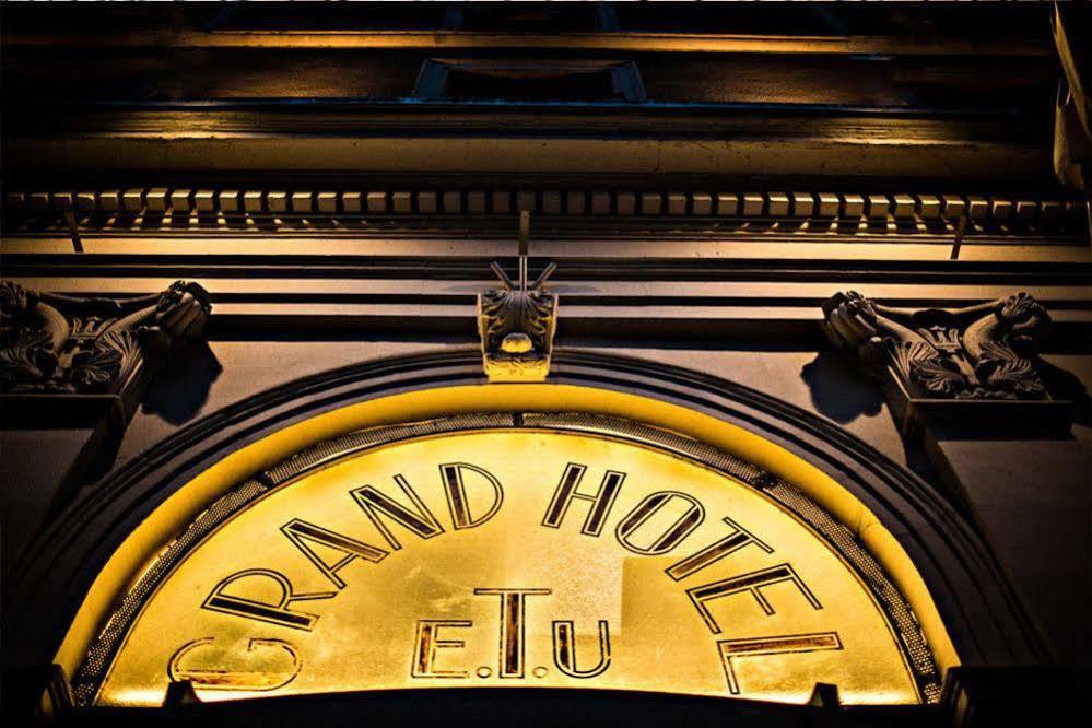 Relais Du Silence Grand Hotel Duriage Saint-Martin-dʼUriage Esterno foto